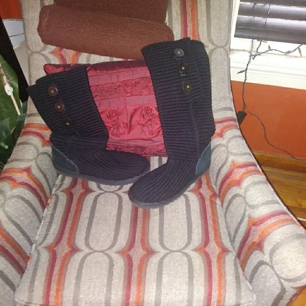 Lady Ugg Boots,Authentic size 9